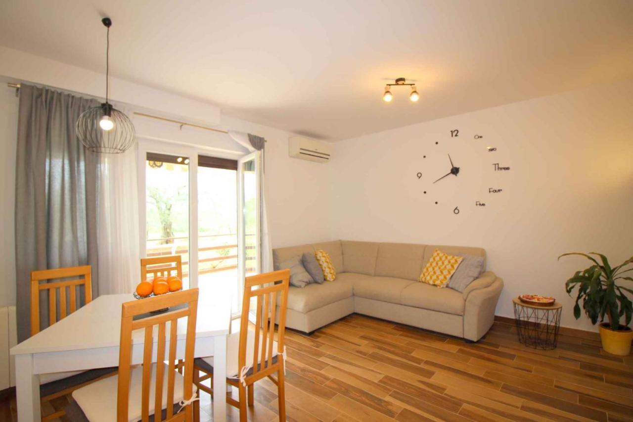 Apartments In Porec/Istrien 9923 מראה חיצוני תמונה